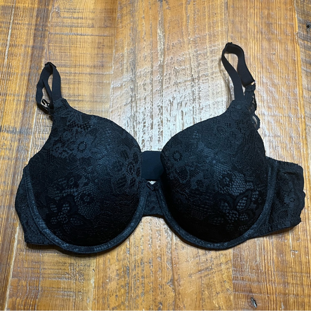 No Boundaries Black Lace Bra, Size 38D